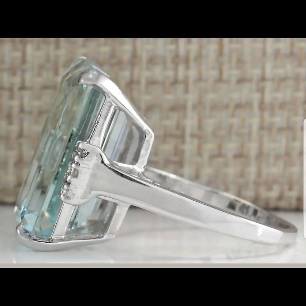 New sterling stamped S925 blue Aquamarine ring - Picture 4 of 6
